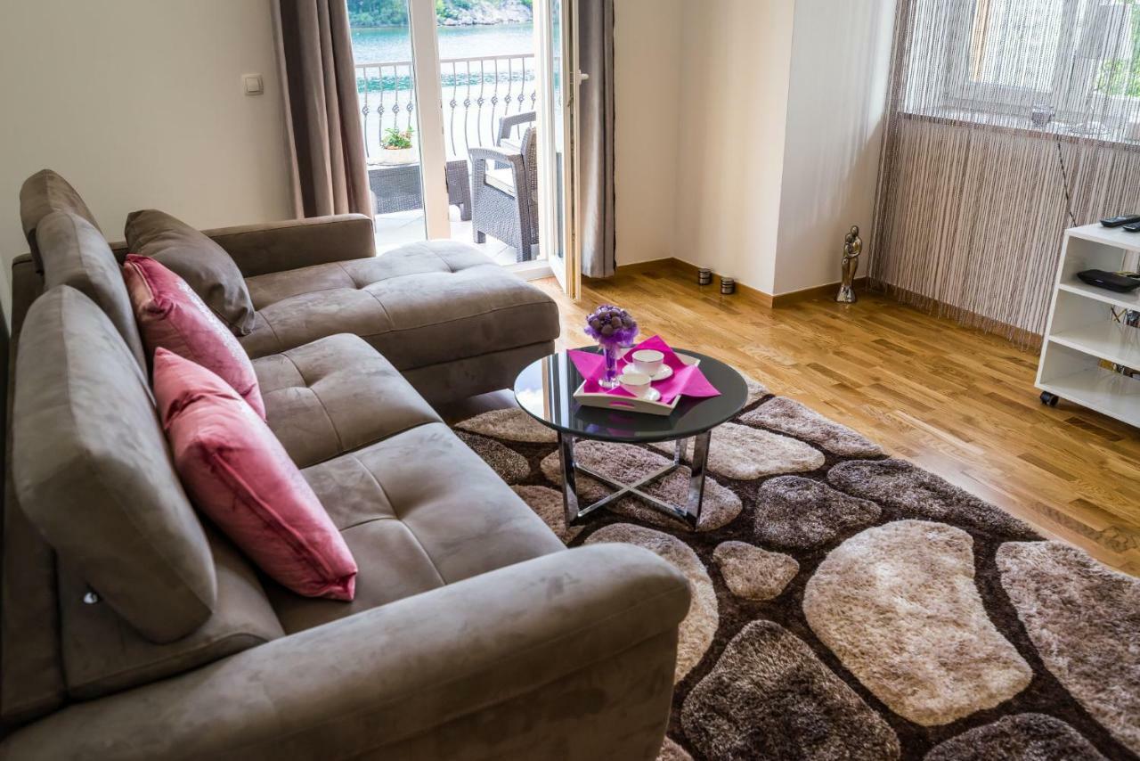 Apartment Newcity Novigrad  Esterno foto