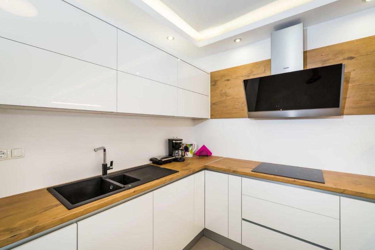 Apartment Newcity Novigrad  Esterno foto